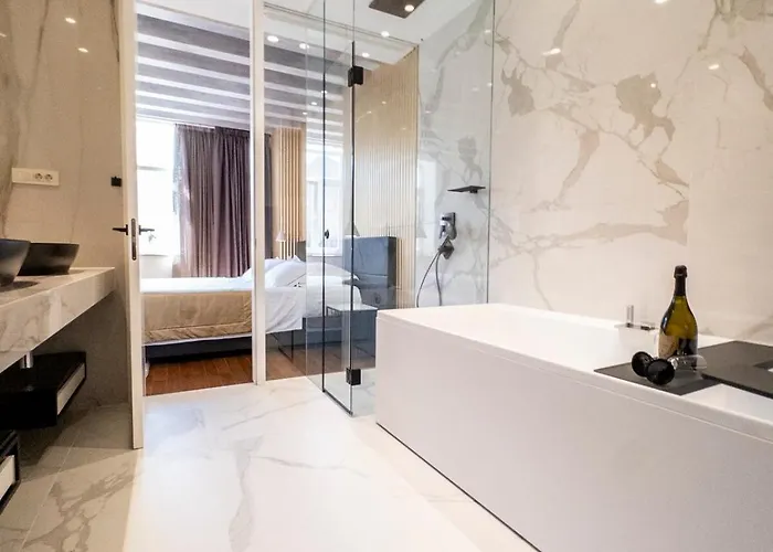 Casa Cappello * 赫瓦尔